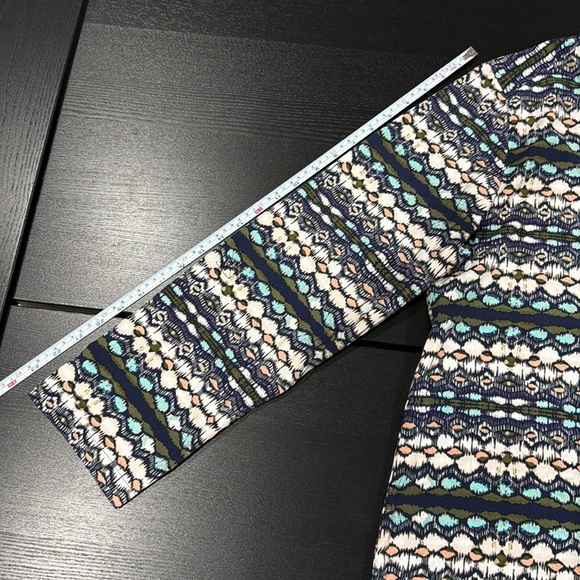 Van Heusen Women’s Rolled Sleeve Top - L - Picture 12 of 12